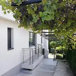 Black Sea Apartment Baltschik