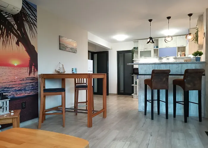 아파트 Black Sea 발치크